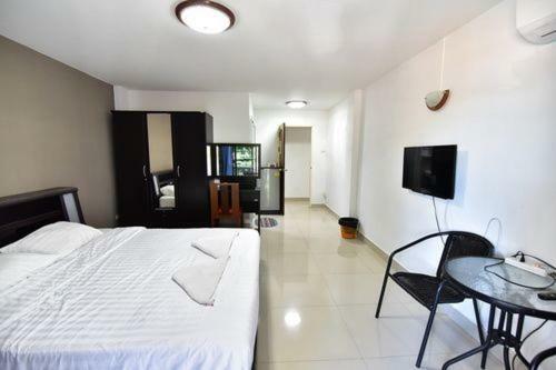 Escobar Guesthouse Jomtien Exterior foto